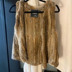 525 Fur vest